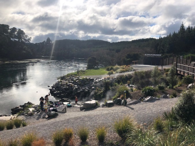 3E597196-3343-4D7B-80FE-6C7419620CA4