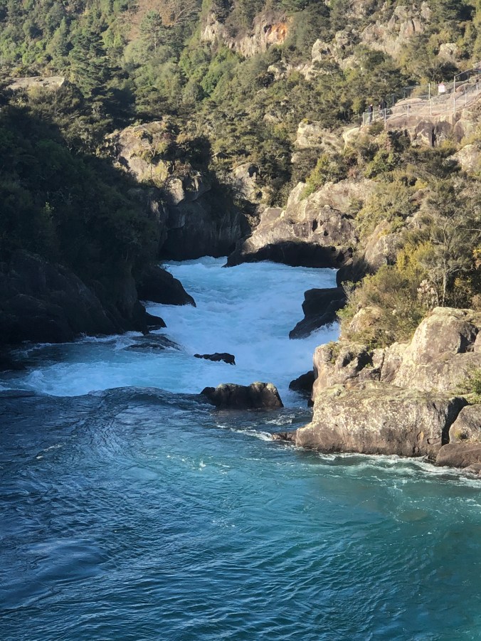 D75652E8-E86A-4071-85F3-1F03D278F762